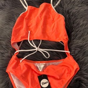 Boohoo Swim - Orange Cut Out Tie Waist Swimsuit Boohoo Swim - Orange Cut Out Tie Waist Swimsuit